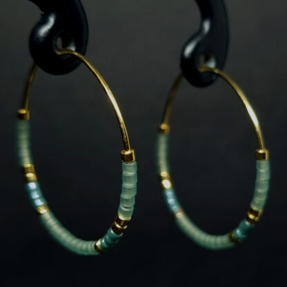 Hoop Delica #5 - lys grøn og guld